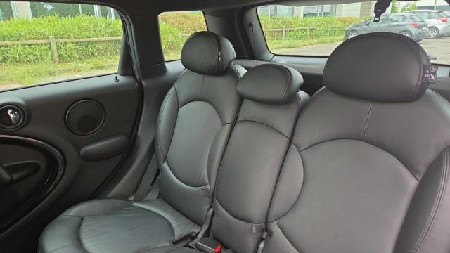 Mini Countryman image 9
