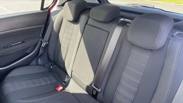 Peugeot 308 image 9