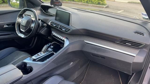 Peugeot 5008 image 3