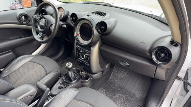 Mini Countryman image 7