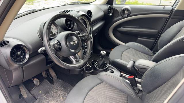 Mini Countryman image 8