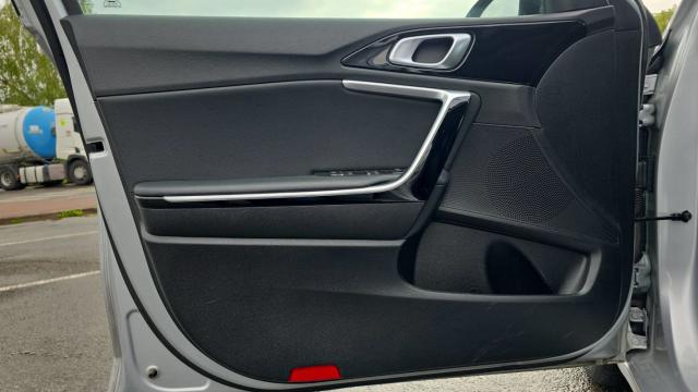 Kia Ceed image 1