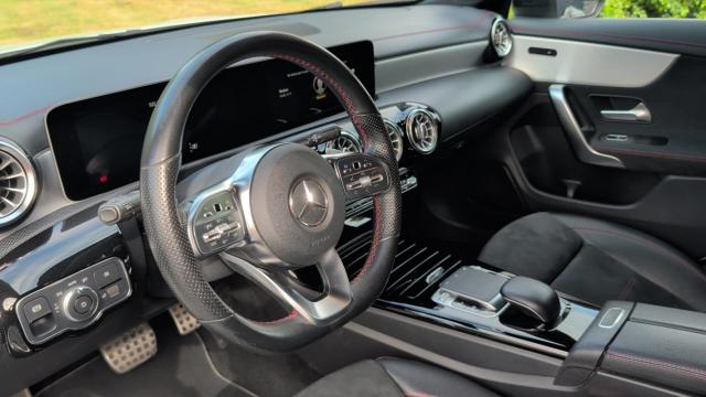 Mercedes Benz Cla image 6