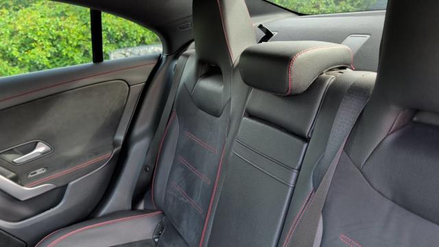 Mercedes Benz Cla image 5