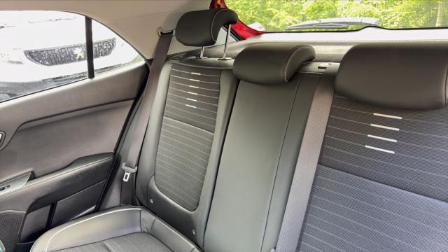 Kia Rio image 2
