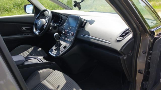 Renault Scénic image 9