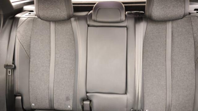 Peugeot 3008 image 1