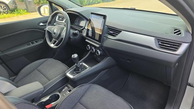 Renault Captur image 9