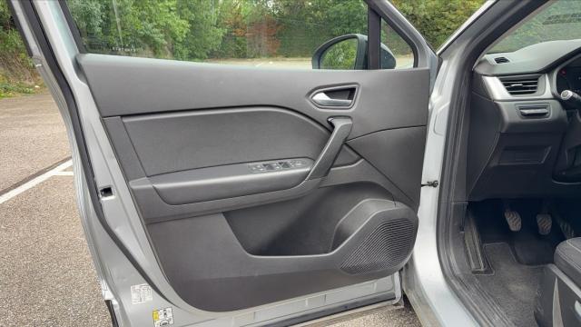 Renault Captur image 3