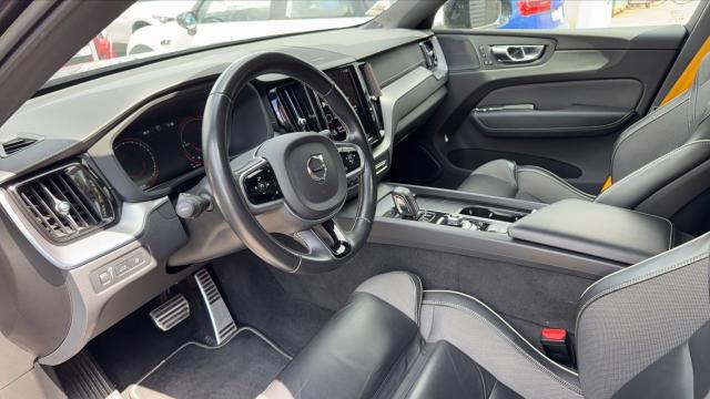 Volvo Xc60 image 2