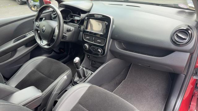 Renault Clio Estate image 1