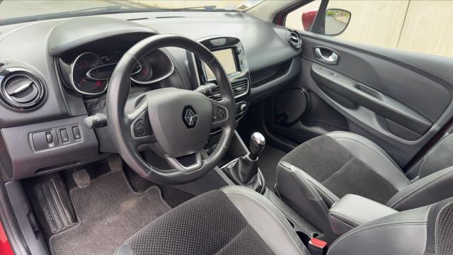 Renault Clio Estate image 7
