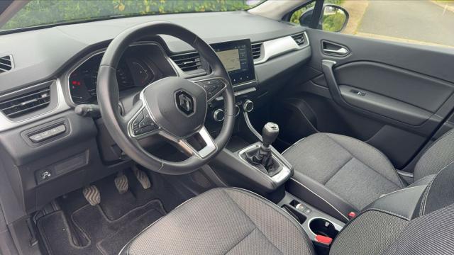 Renault Captur image 1