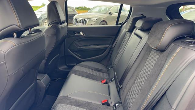 Peugeot 308 image 5