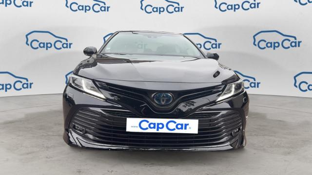Toyota Camry image 5
