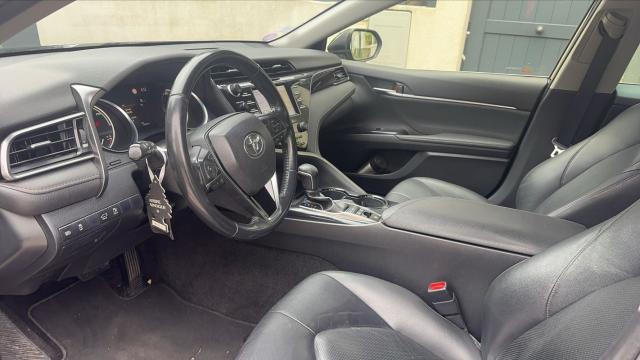 Toyota Camry image 8