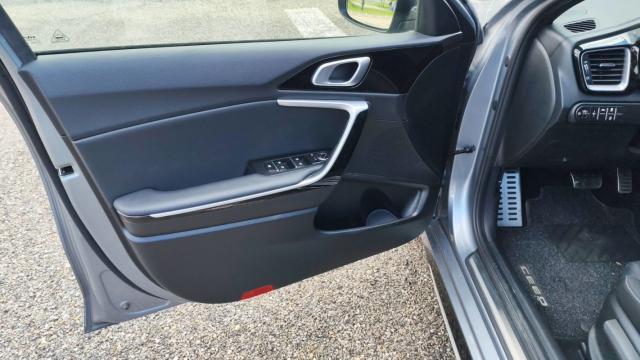 Kia Proceed image 2