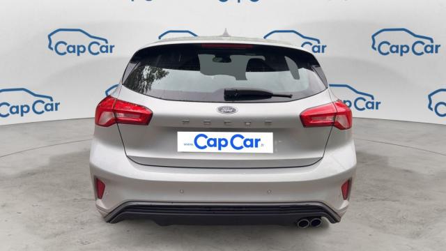Ford Focus image 9