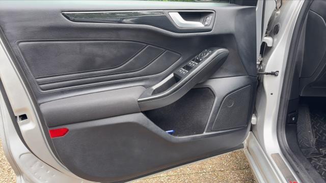 Ford Focus image 4