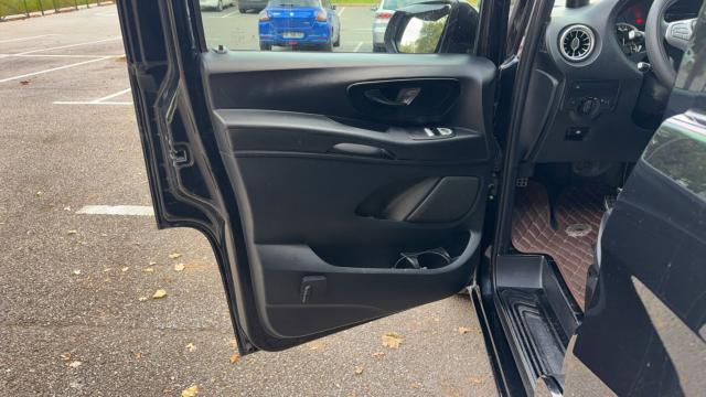 Mercedes Benz Vito image 8