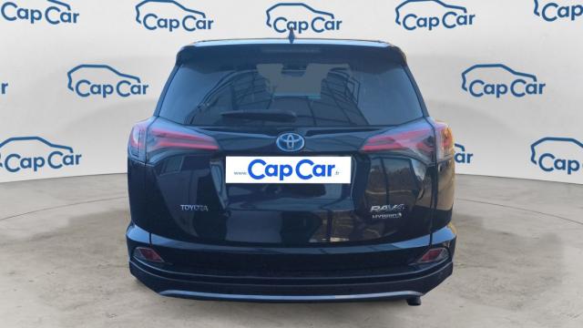 Toyota Rav4 image 8