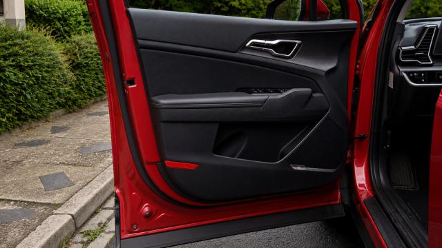 Kia Sportage image 6