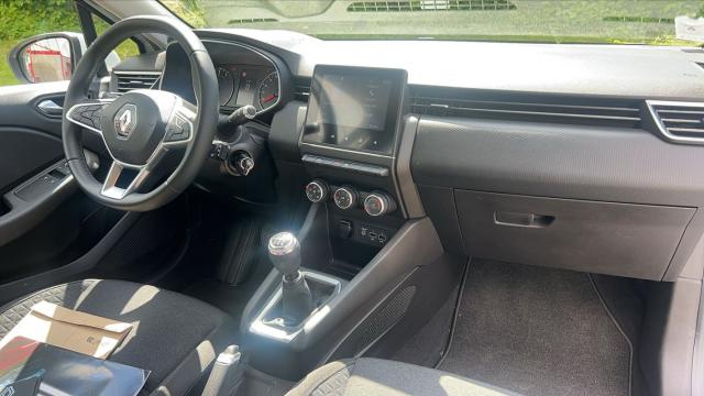 Renault Clio image 1