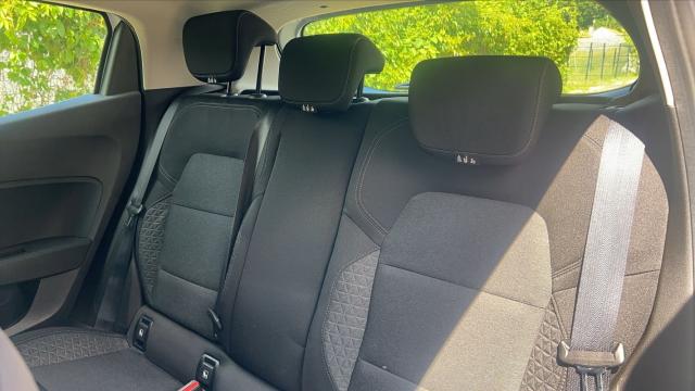Renault Clio image 9