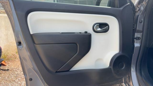 Renault Twingo image 5