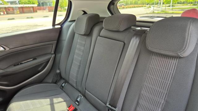 Peugeot 308 image 4