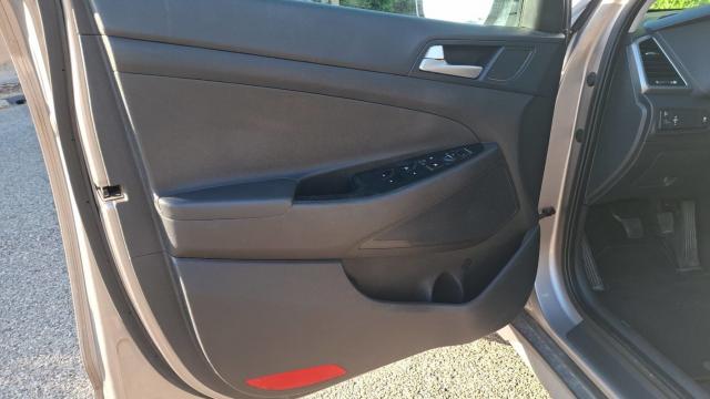 Hyundai Tucson image 3