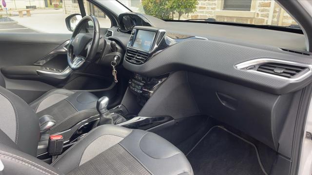 Peugeot 2008 image 7