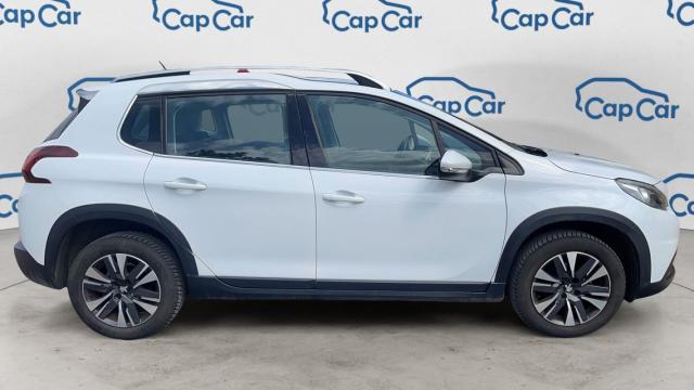 Peugeot 2008 image 2
