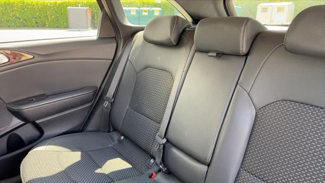 Kia Cee'D_sw image 1
