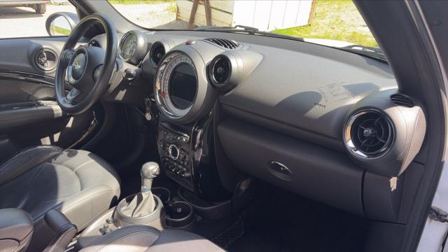 Mini Countryman image 8