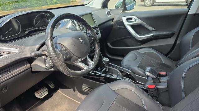 Peugeot 2008 image 5