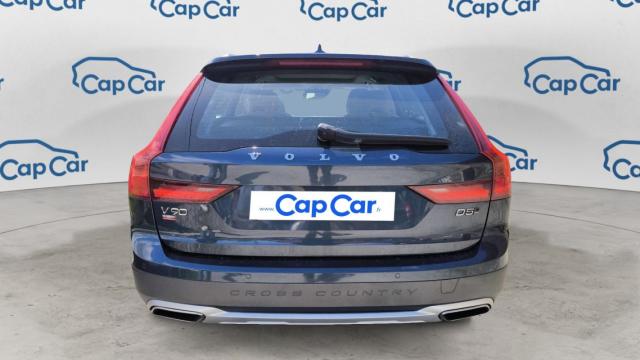 Volvo V90 Cross Country image 4