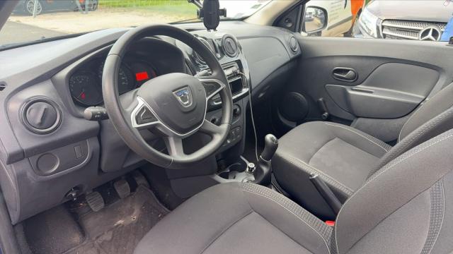 Dacia Logan image 7