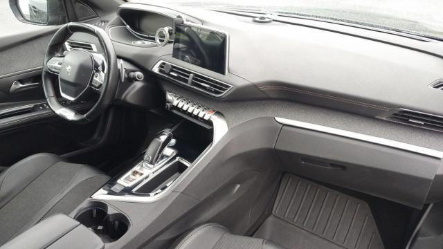Peugeot 5008 image 3