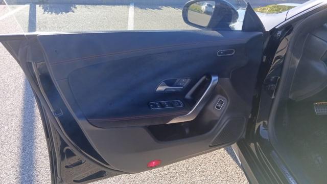 Mercedes Benz Cla image 2