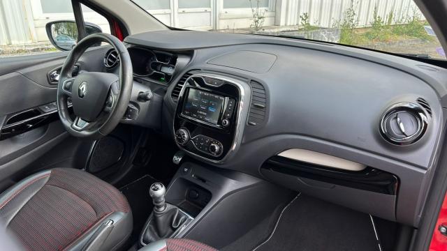 Renault Captur image 2