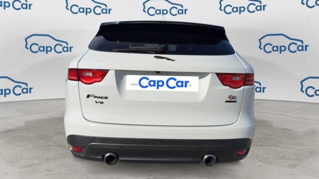 Jaguar F-Pace image 2