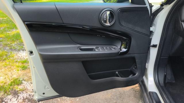 Mini Countryman image 9