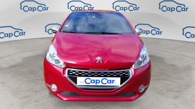 Peugeot 208 image 8