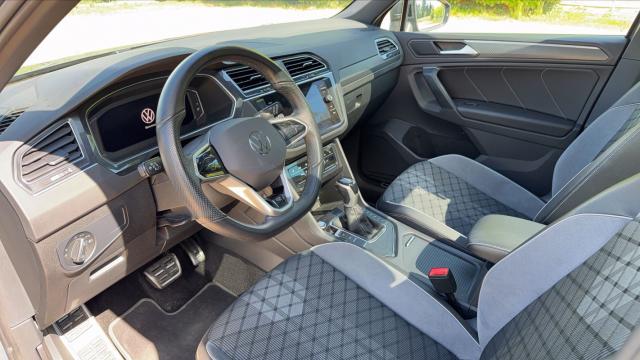 Volkswagen Tiguan image 8
