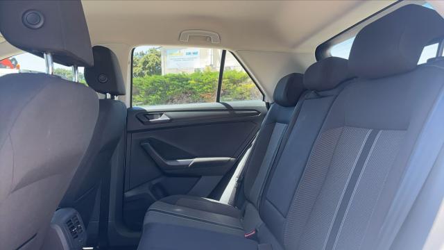 Volkswagen T-Roc image 6
