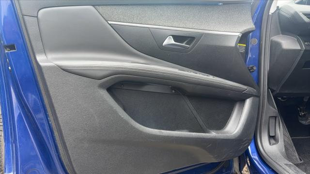 Peugeot 3008 image 4