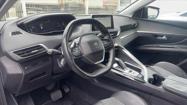 Peugeot 3008 image 3