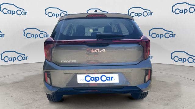 Kia Picanto image 6