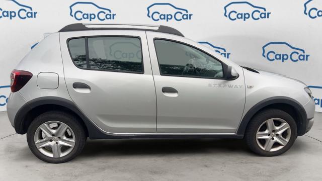 Dacia Sandero image 6